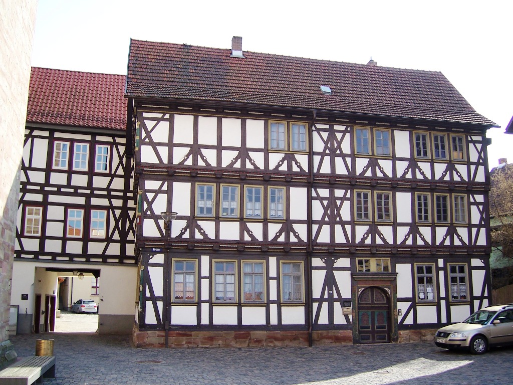 Kirchhof (2)