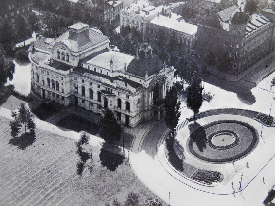 Stadttheater Rostock Luftbild vor 1942 Steintor-Platz