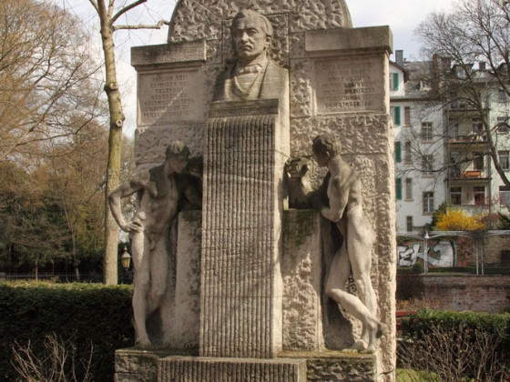 Philipp Reis-Denkmal