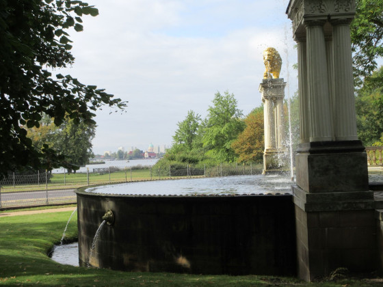 Potsdam - Schloss und Park Glienicke