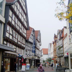 Weinstraße 1